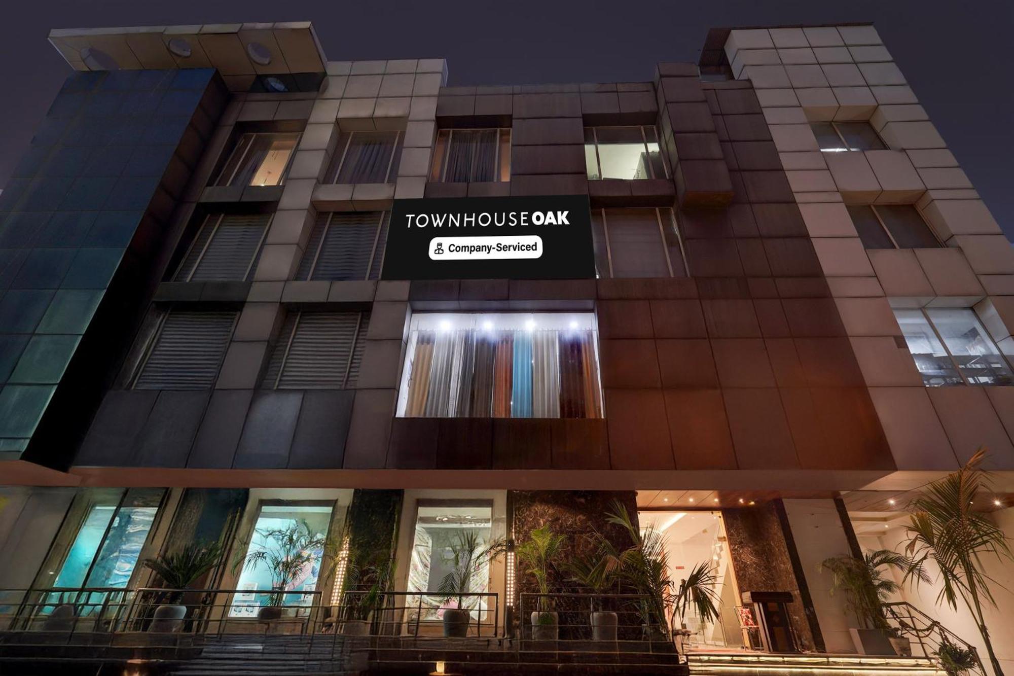 Townhouse Oak Agra Near Sultanganj Puliya Formerly Bb Grand Buitenkant foto